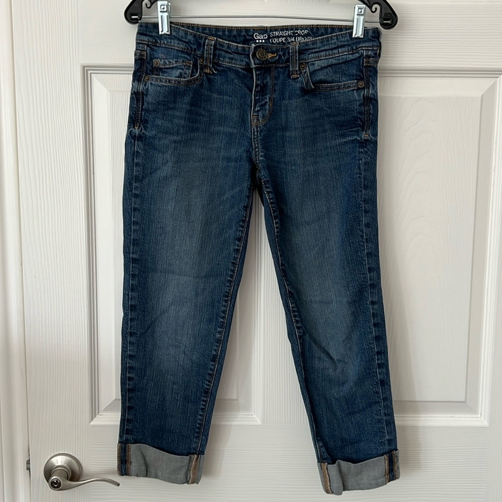 Gap Straight Cuffed Crop Jeans Size 4/27 EUC